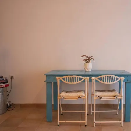 Holiday home εξοχική κατοικία στα λέπεδα
